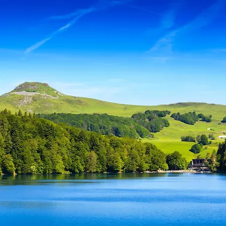 Le Salers 10pers Le Dore Dağ evi